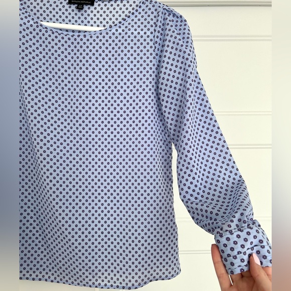 Banana Republic Blouse - Picture 3 of 3
